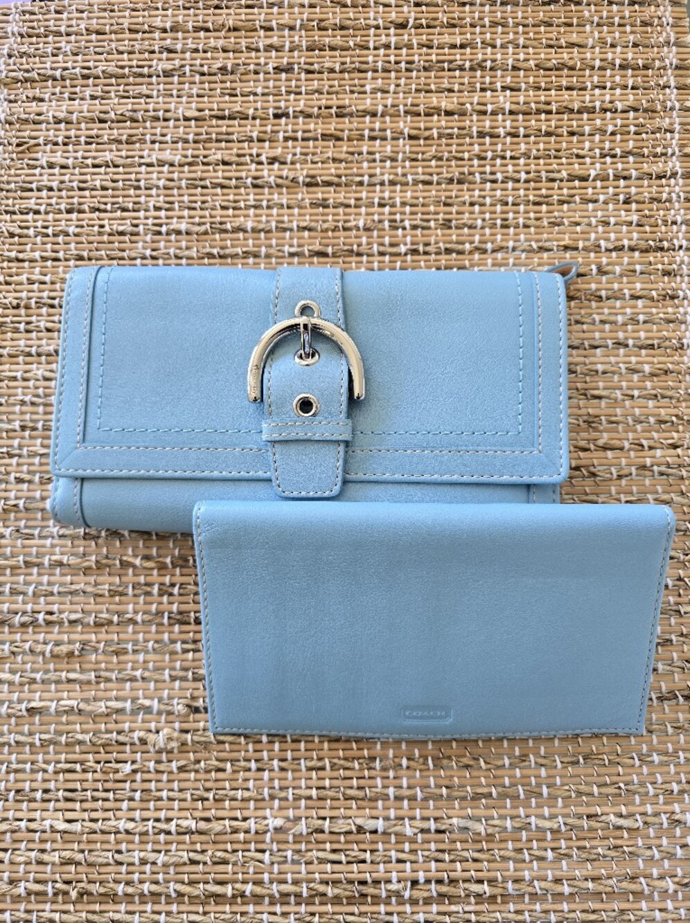 Vintage Coach Vachetta Collection Wallet With Checkbook. Never Used. Circa 2005